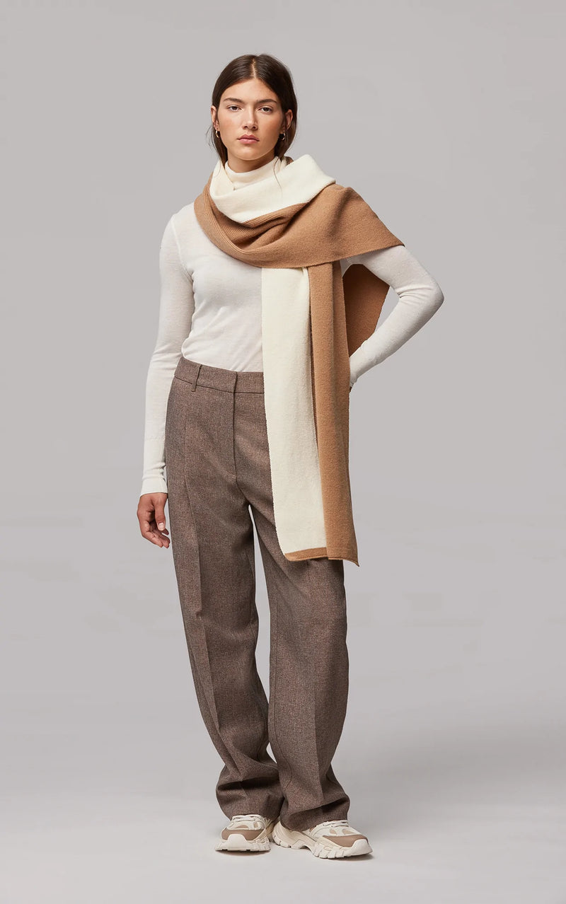 Remi Scarf